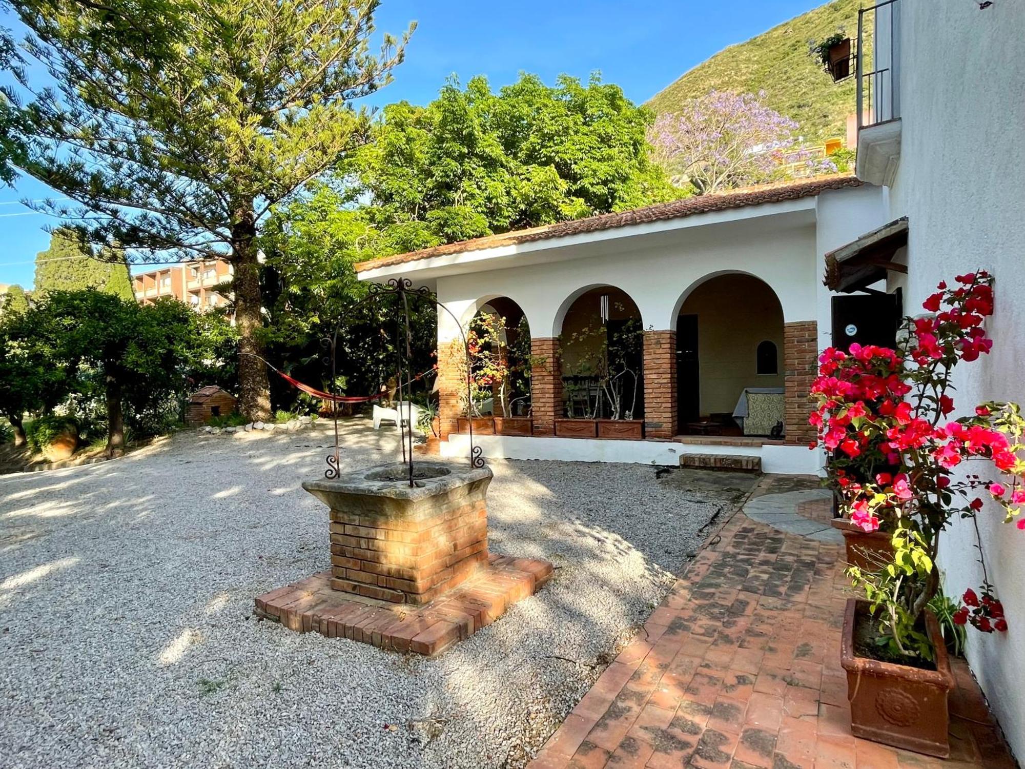 Villa Tana Pacenzia Cefalu Exterior photo
